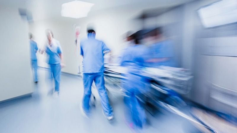 blurred-emergency-in-hospital.jpg